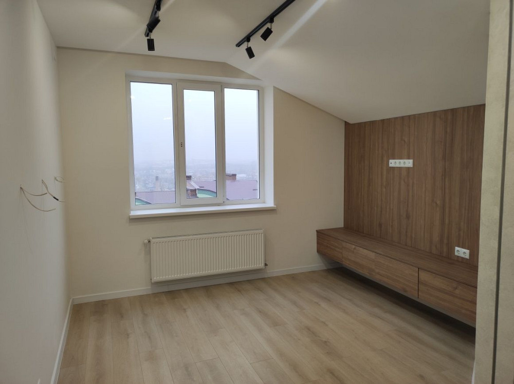 Дешево, 2кімнатна з ремонтом, техніка, Центр, поруч готелю Надія Ивано-Франковск - изображение 7