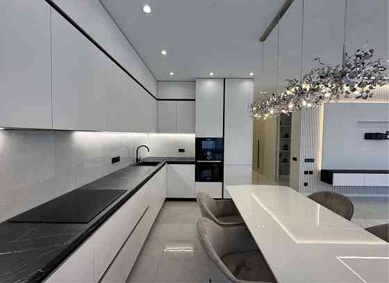 Трехкомнатная квартира на Каманина /Прямой вид моря/ терасса/ Аркадия Одесса