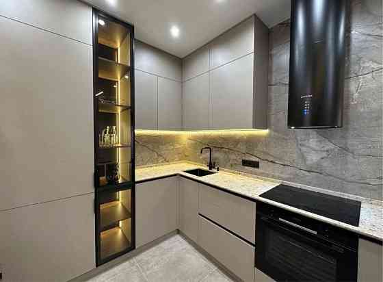 Трехкомнатная квартира Каманина/27,32,43,44,45,48 жемчужина/Кадор Одесса