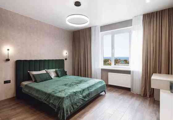 Трехкомнатная квартира Каманина/27,32,43,44,45,48 жемчужина/Кадор Одесса