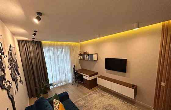 Продаж затишної, просторої 2к. В ЖК Салют, ЖМ Перемога-5. Дніпро