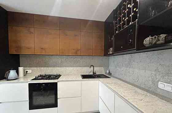 Продаж затишної, просторої 2к. В ЖК Салют, ЖМ Перемога-5. Дніпро