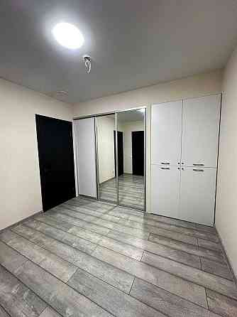 Продається двокімнатна квартира комерційного призначення! Хмельницкий