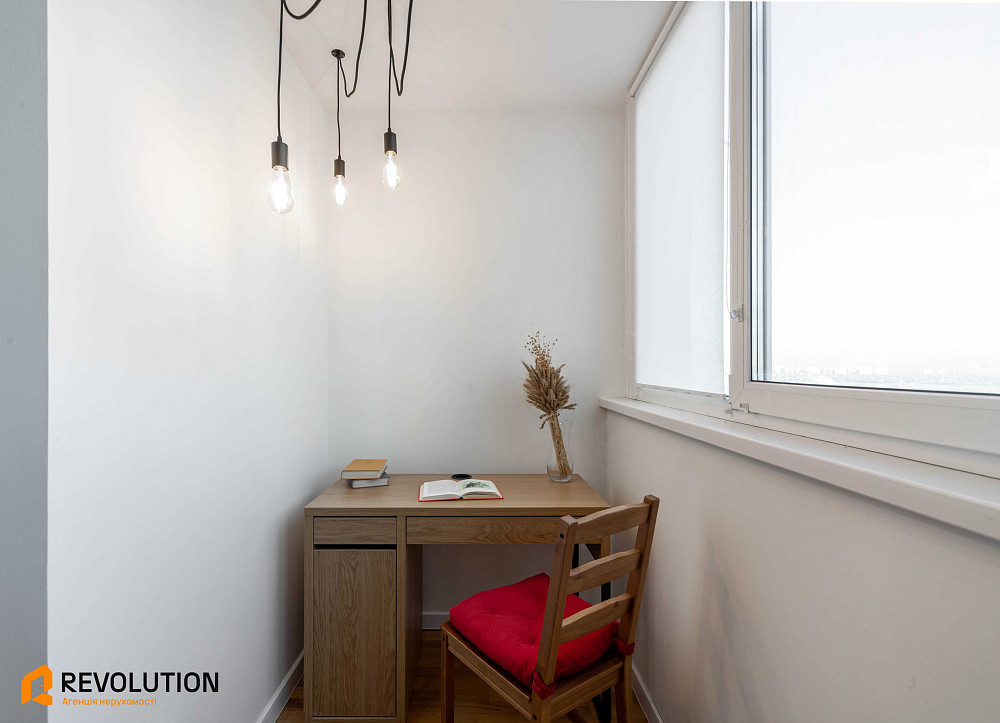 Без % 1 кімн.; 45,5м2; Моторний пров. 11а; метро Деміївська 15хв їзди Київ - зображення 1