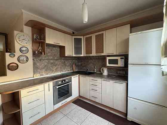 Оренда 3к. квартири по вул. Бальзака 81/1, Троєщина. Киев