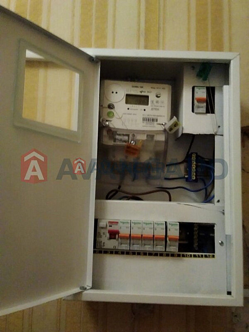 Продам 2 кімнатну квартиру на Дніпробуді Кам`янське (Запорізька обл.) - зображення 2