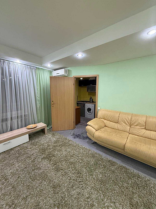 Оренда чудової 2-кім. в центрі міста Міхновського 25,метро Звіринецька Київ - зображення 2