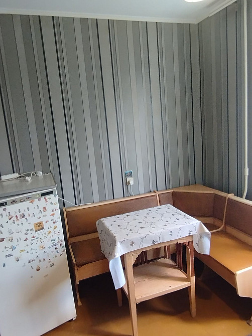 1 комн Карачуны ЦГ район с мебелью и техникой Кривой Рог - изображение 1