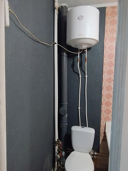 1 комн Карачуны ЦГ район с мебелью и техникой Кривой Рог - изображение 3