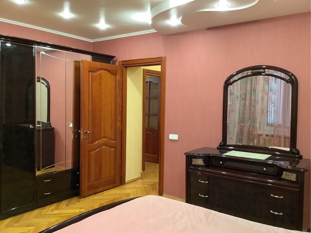 Оренда комфортноі квартири в Центрі, вул. Кониського (Тургенівська) Київ - зображення 7