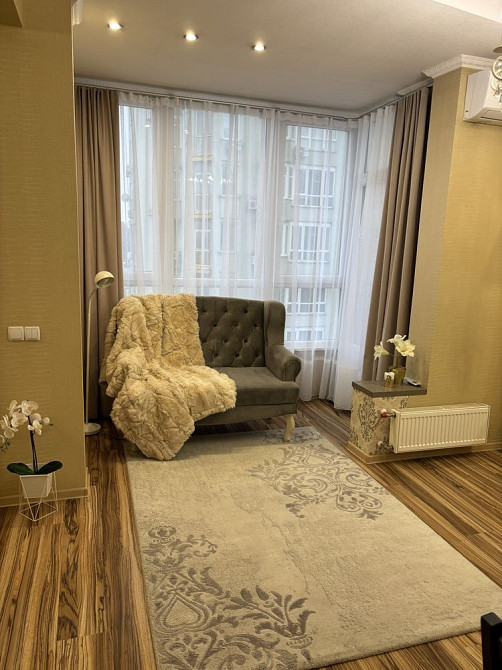 Власник,1-кімн.квартира з гардеробною,ЖК Пори року Київ - зображення 1