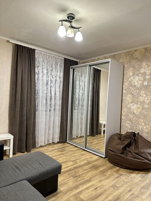 Сдам свою 1кв., р-н Совхоз Новомосковськ - зображення 1