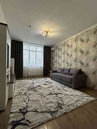 Здам однокімнатну  квартиру! м. ЧернігівськГната Хоткевича 12!17000грн Київ