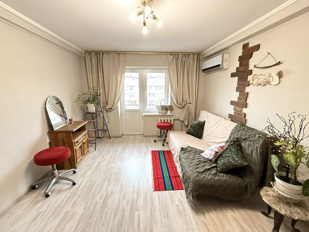 Без комісіі, з тваринами та дітьми  квартира 2к лісова чернігівська Київ - зображення 1