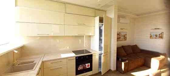 ЖК Лісовий квартал здам сучасну 2 к квартиру кухня-вітальня ГЕНЕРАТОР Бровари