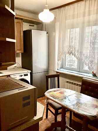 Оренда 3-кім. квартири на Русанівці, вул. Ентузіастів 11 Київ