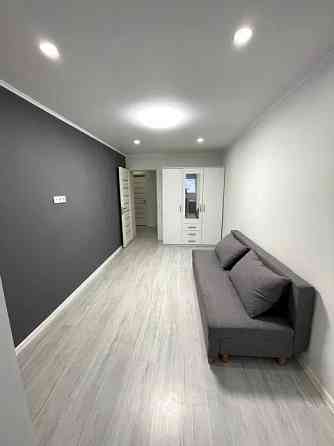 3-кімнатна квартира, бул. Зоряний біля ТЦ Дафі Днепр