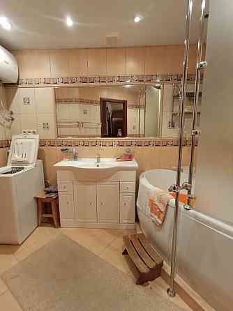 Оренда 2х кімнатної квартири Центр Грушевського перша здача!! Хмельницкий