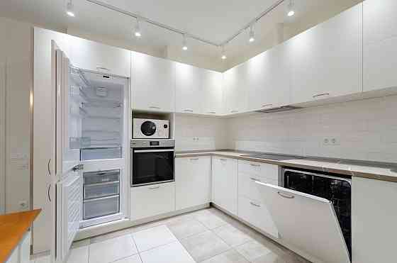 Олеся, 4-А, 2-кімн. квартира в ЖК “Варшавський”,93 м2 Ремонт Генератор Київ