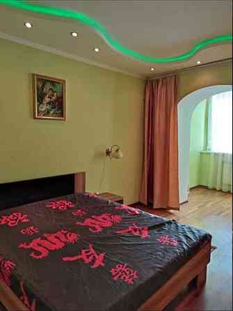 Оренда 2К квартири. Метро Голосіївська 3хв. Голосіївський пр-т 27.Парк Київ