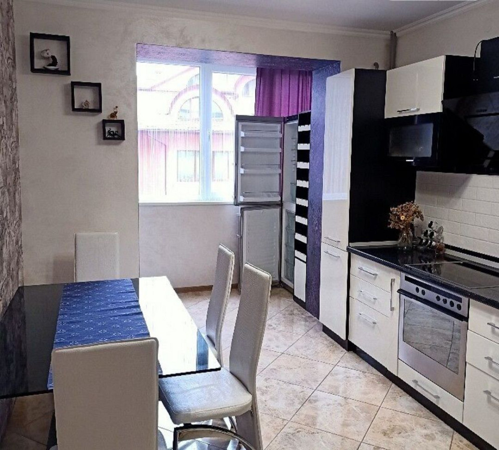 2 кім.квартири в самому центрі міста Володимира Великого Ивано-Франковск - изображение 1