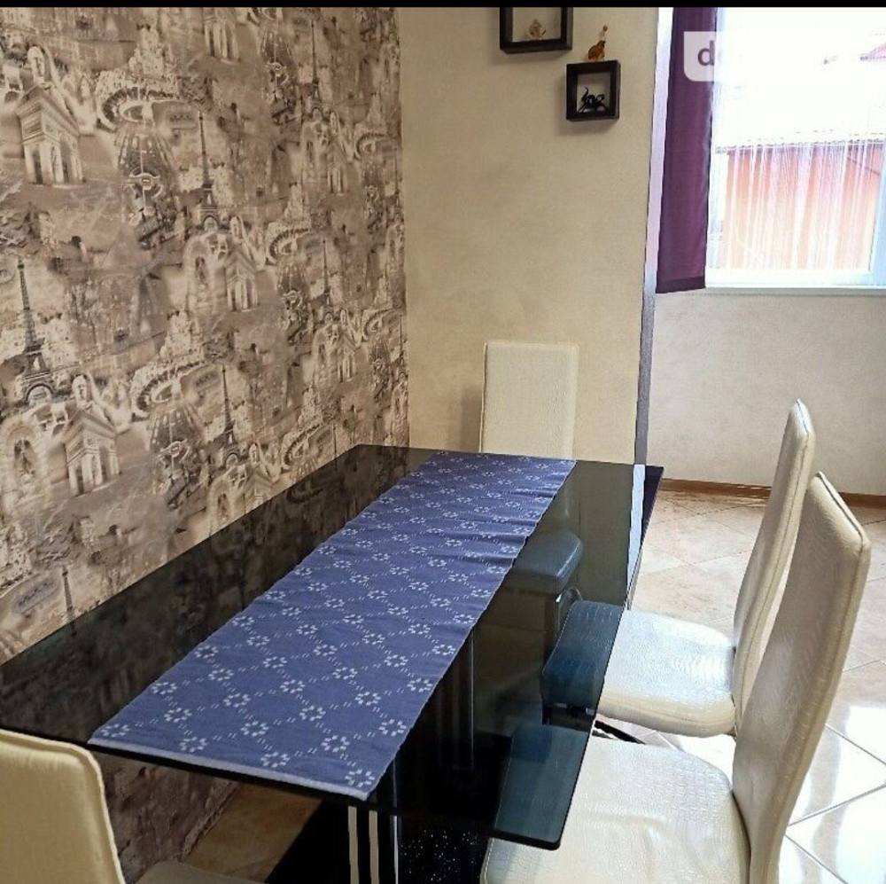 2 кім.квартири в самому центрі міста Володимира Великого Ивано-Франковск - изображение 3