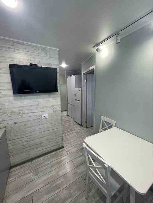 Чудова квартира в Лісках Миколаїв - зображення 1