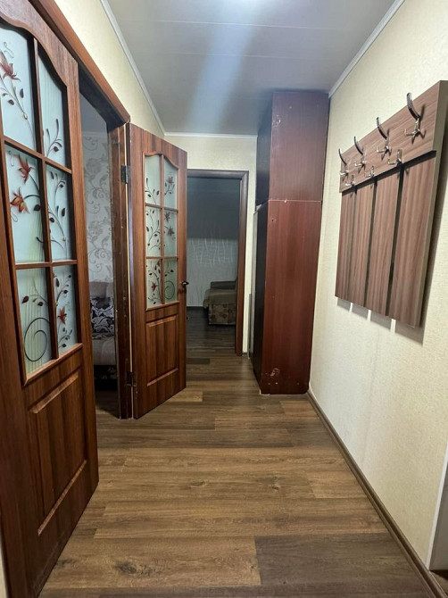 Сдам длительно 2-х комнатную Южне - зображення 2