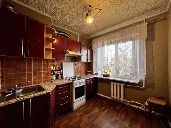 Слам 2 -ую квартиру на Таирова Одеса