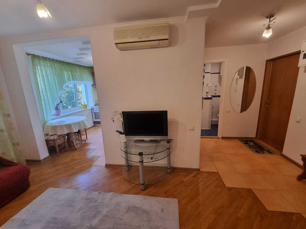 без комісії здам 3 кім квартиру пров. Машинобудівний 25 Київ - зображення 3