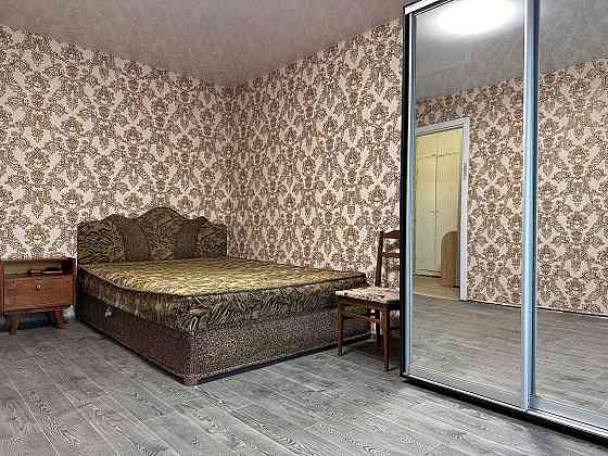 Снимите квартиру на Тополе-3, дом 49, "малосемейка" 31 кв.м Дніпро