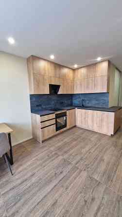 Вул.Крамського, буд.9- Святошинський, вул.Львівська,вул.Верховинна Київ