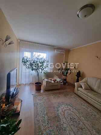 Сдам 2 к роздільна. м Печерська  -2 хв . Лесі Українки. Алмазова Київ