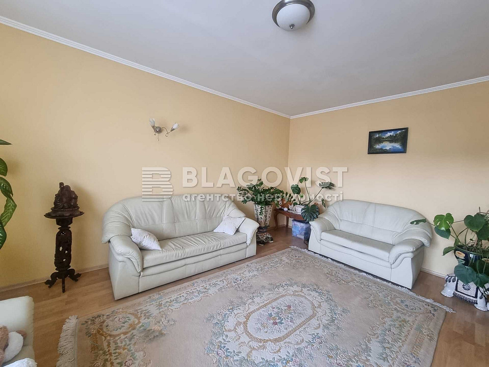 Сдам 2 к роздільна. м Печерська  -2 хв . Лесі Українки. Алмазова Київ - зображення 1