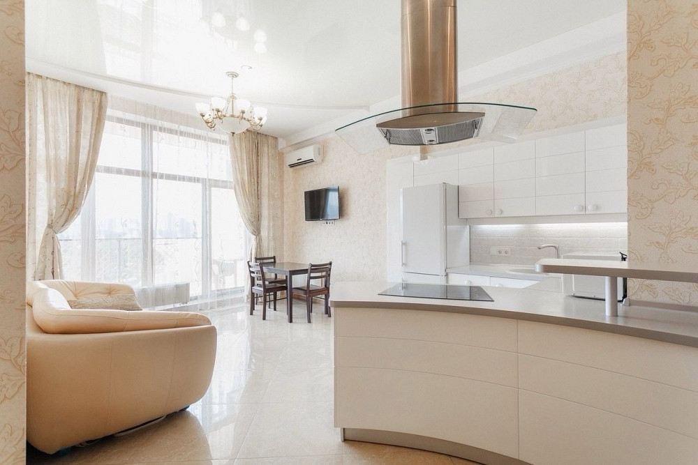 Сдаю помесячно квартиру в Аркадийском Дворце в Одессе возле моря. Одеса - зображення 1