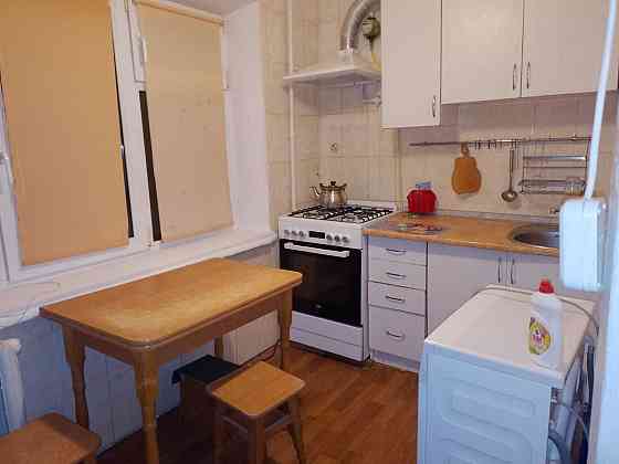 Здається 2к вул.Солом'янська м.Вокзальна Київ