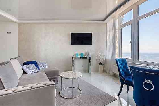 Продам в ЖК 44 Жемчужина на Каманина с прчмым видом на море Одесса