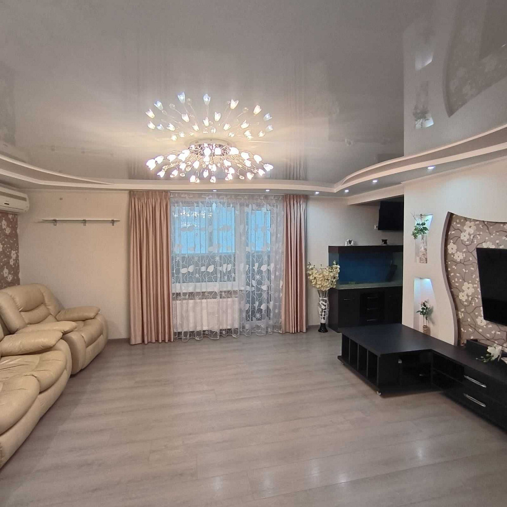 Простора 3-кімн. Нова ціна Центр з ремонтом меблями та технікою Черкаси - зображення 2