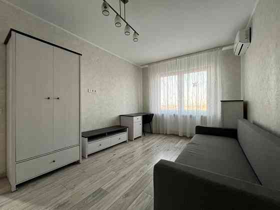 Виноградарь, Свободи пр, Межова, новий будинок, 1 кімнатна з меблями Київ