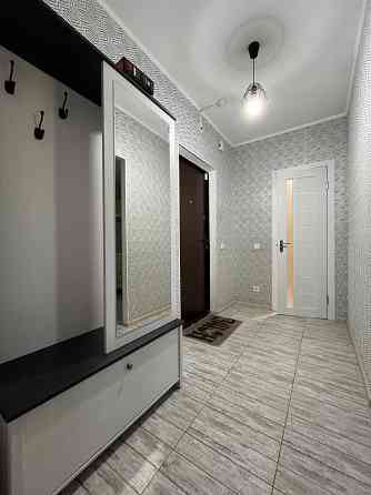 Виноградарь, Свободи пр, Межова, новий будинок, 1 кімнатна з меблями Київ