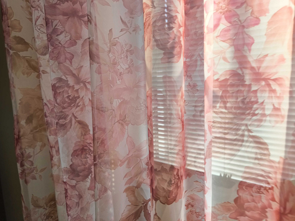 Вид на парк Мама. Простора кухня з диваном. Газ. Ирпень - изображение 8