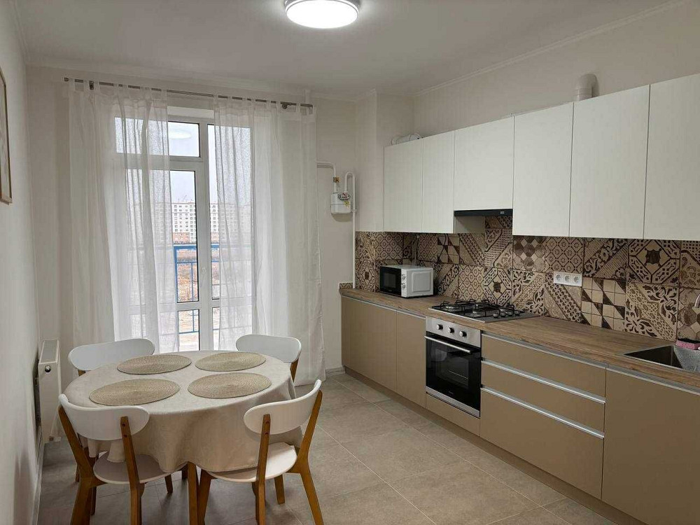 Оренда сучасної 1к квартири в затишному ЖК АРТ МІСТО Софиевская Борщаговка - изображение 1