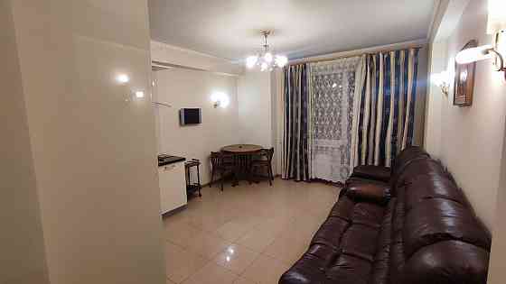 метро Печерск 100 метров 1-ком квартира с мебелью и техникой 58м2 Киев