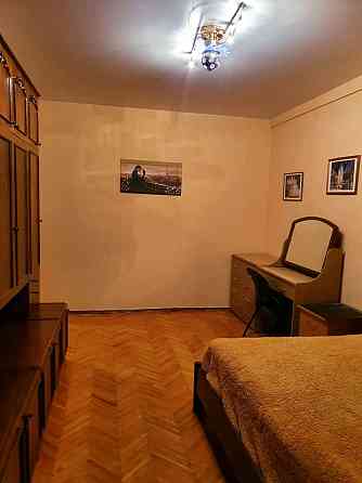 Здаю 1-кімнатну квартиру власник метро Дорогожичи вул. Теліги 41-а Київ