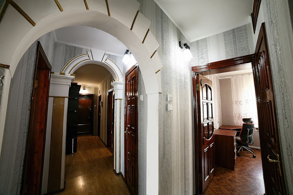 Сдам 4-х коматную квартиру в Южном от месяца и до . . . - долгосрочно! Южне - зображення 4