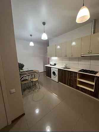 Полтава. 3ком Геофизика 16.000это с комунальными и свет евроремонт . Полтава