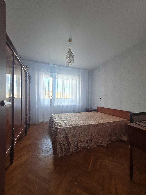 Вул. Бикова, б.12   біля Спорт Лайфу , ринок! Вільна Киев - изображение 7