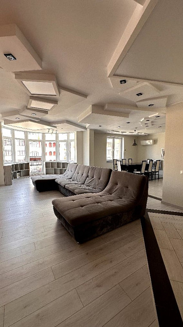 Центр. Златоустівська, Чорновола, Дмитрівська, Полтавська Київ - зображення 3