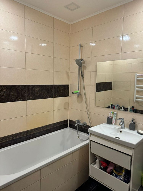 Продается 3 х ком квартира ЖК «Пейзажні озера» Макаров - изображение 5