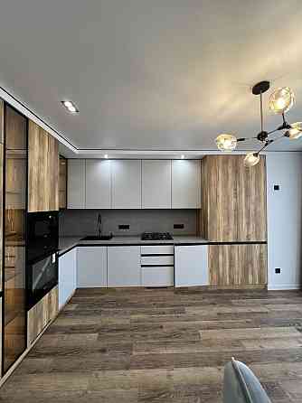 Продам 2 кімнатну квартиру , центр міста ЖК Central Park Ивано-Франковск